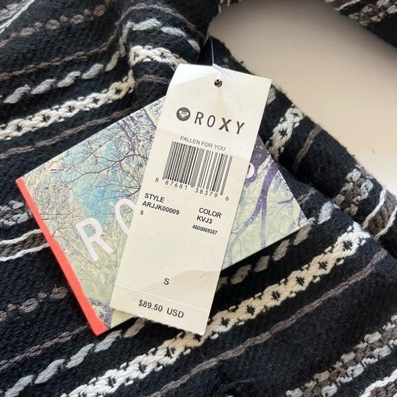 Roxy Black White Gray Striped Jacket New with Tags Size Small - Picture 6 of 11